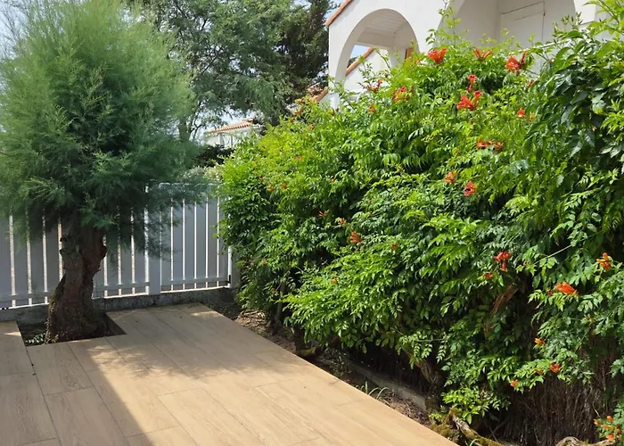 Semesterbostad Maison Proche Plage, Terrasse, Animaux Bienvenus - Fr-1-22-397 La Tranche-sur-Mer